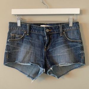 Aritzia Talula Denim Cut off Shorts Size 26